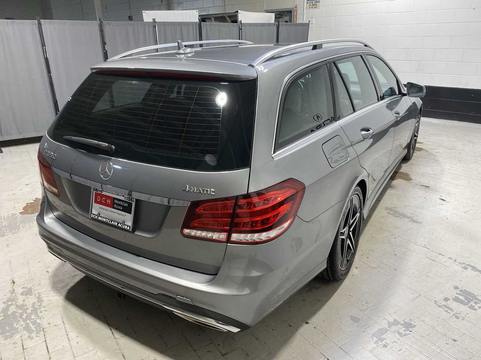 Thumbnail: 2014 Mercedes-Benz E-Class - 26