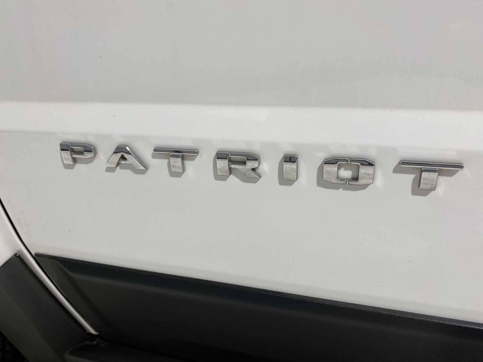Thumbnail: 2014 Jeep Patriot - 7