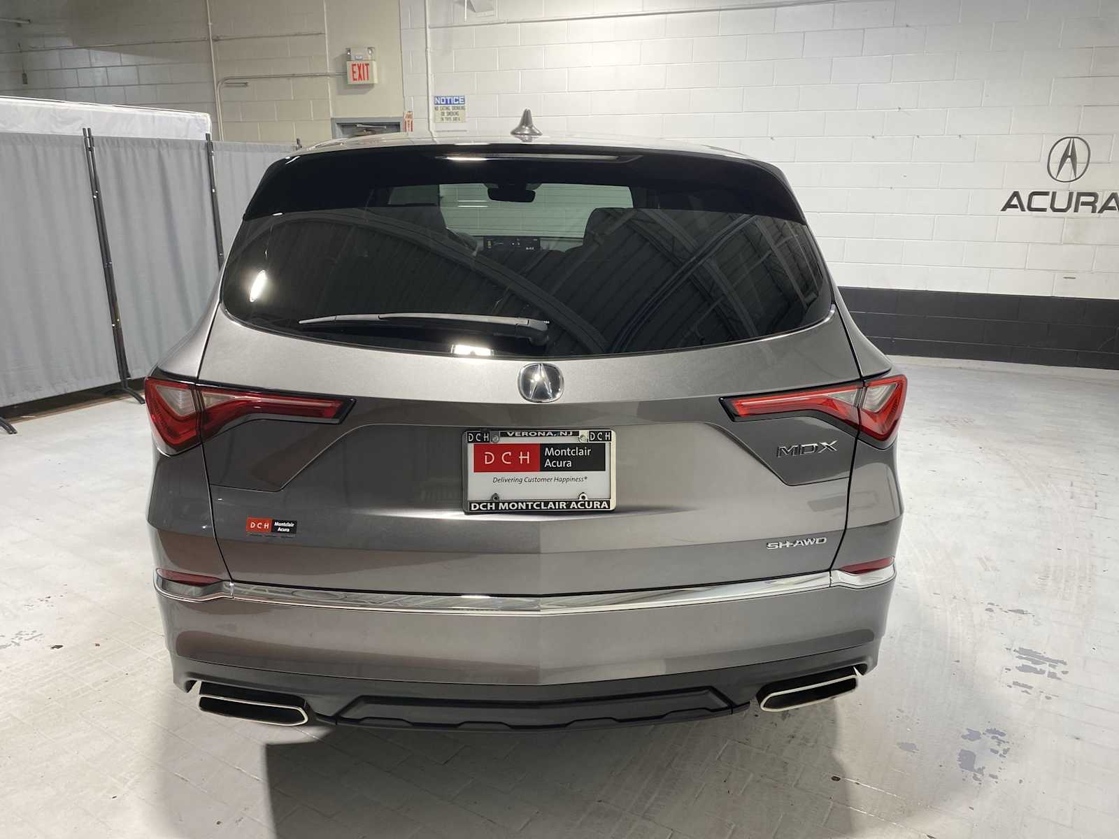 Thumbnail: 2023 Acura MDX - 5