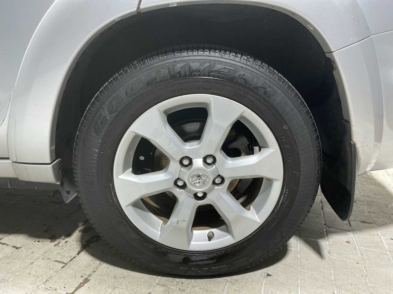 Thumbnail: 2011 Toyota RAV4 - 7