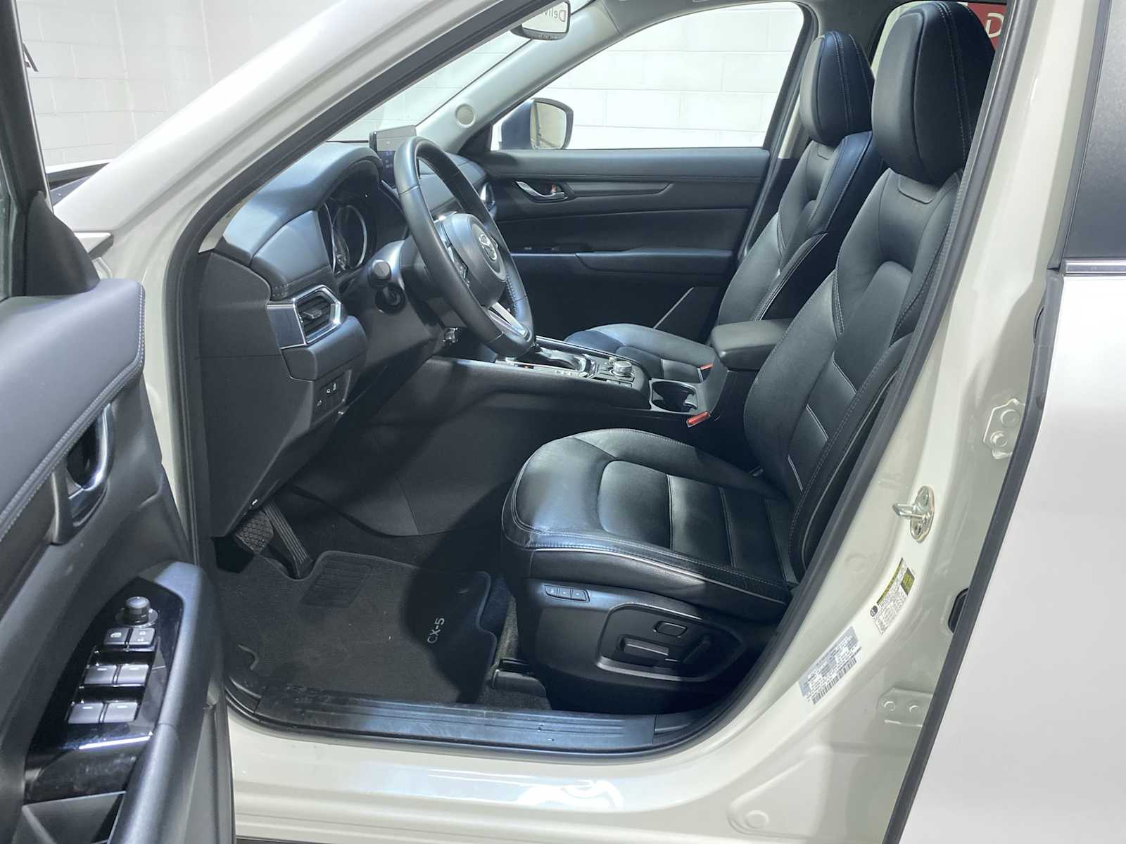 Thumbnail: 2025 Mazda CX-5 - 2