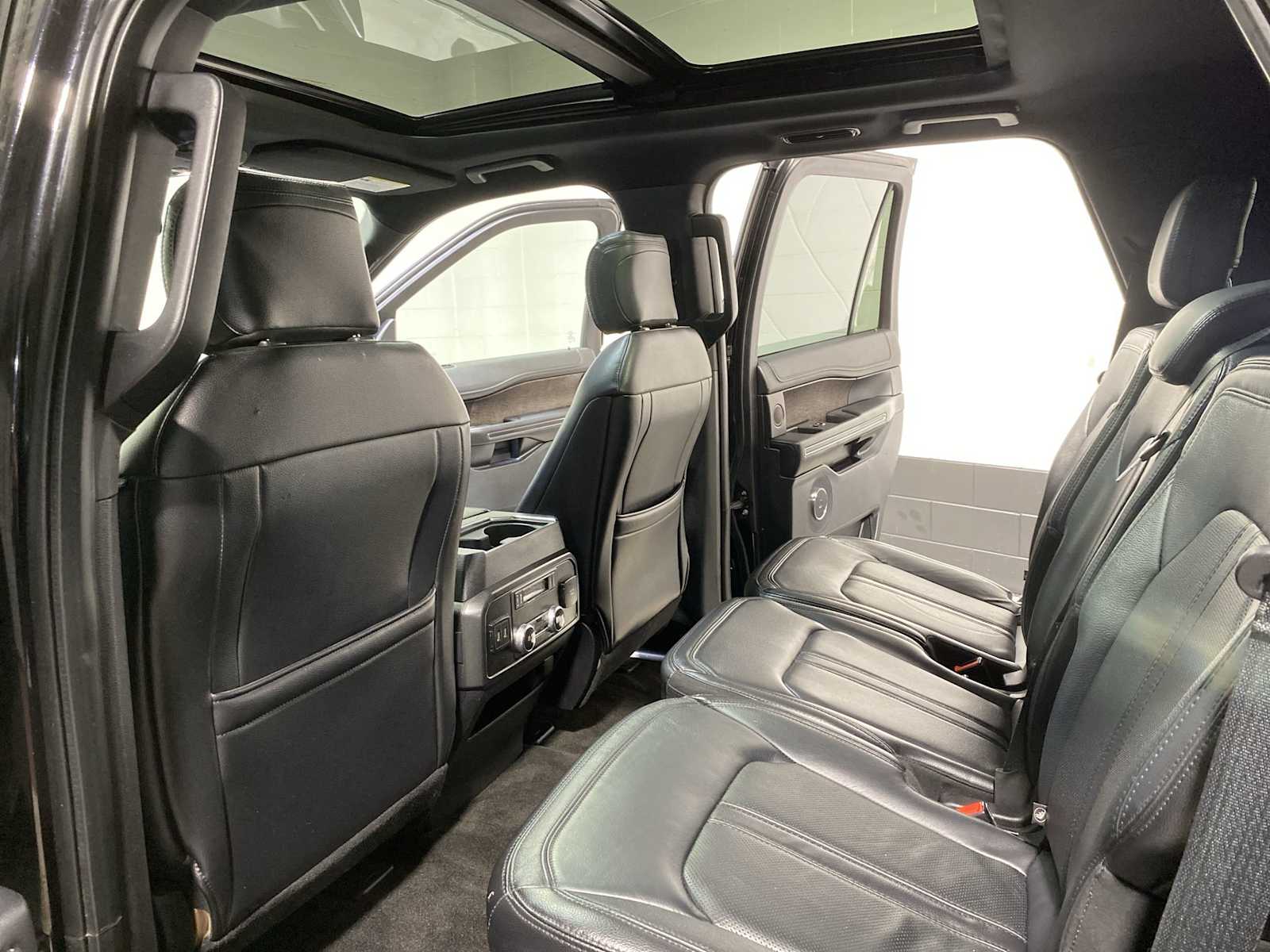 Thumbnail: 2019 Ford Expedition - 11