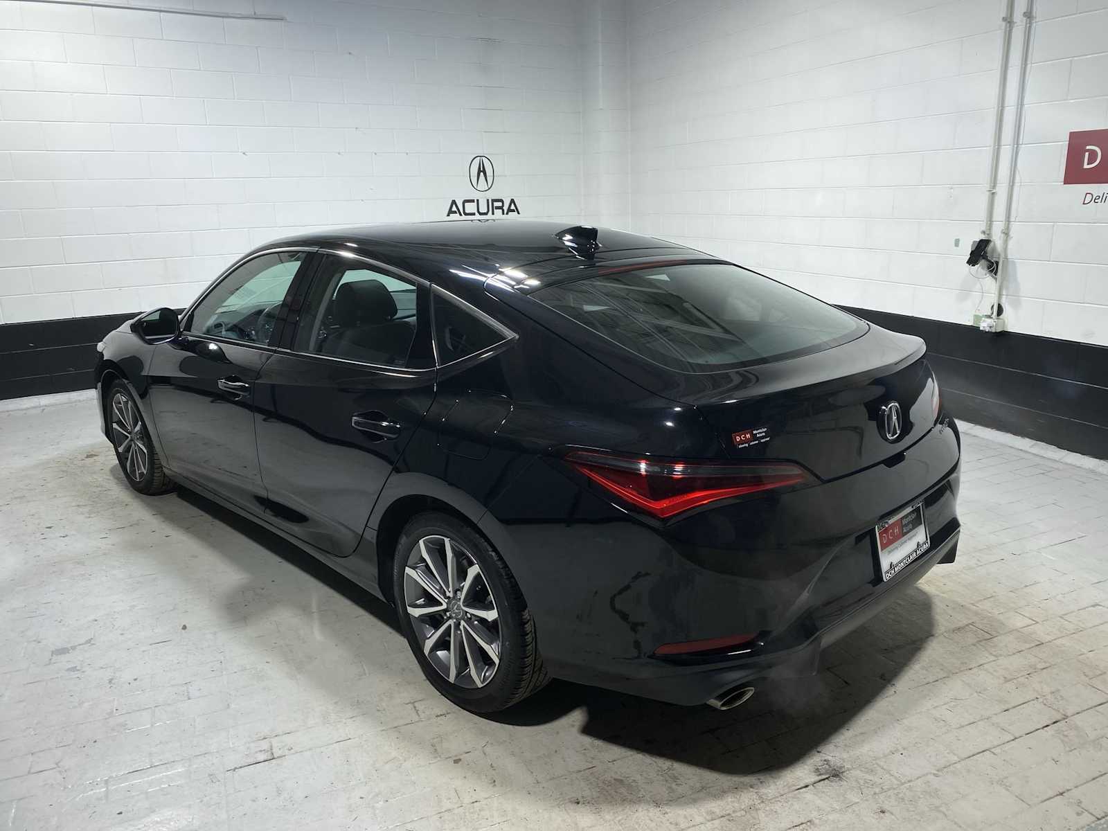 Thumbnail: 2023 Acura Integra - 4