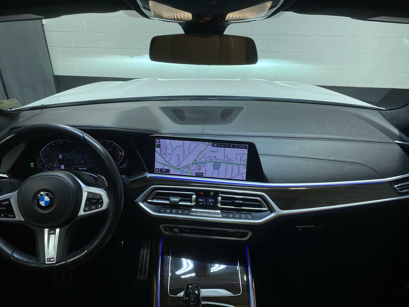 Thumbnail: 2021 BMW X7 - 10