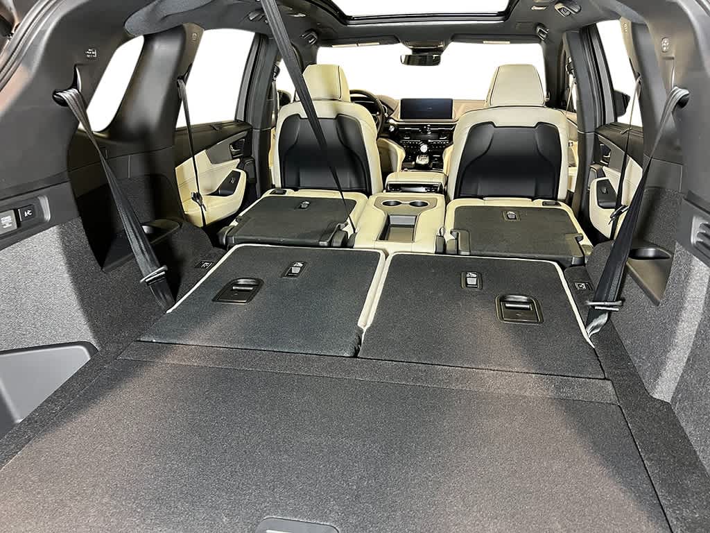 Thumbnail: 2026 Acura MDX - 36