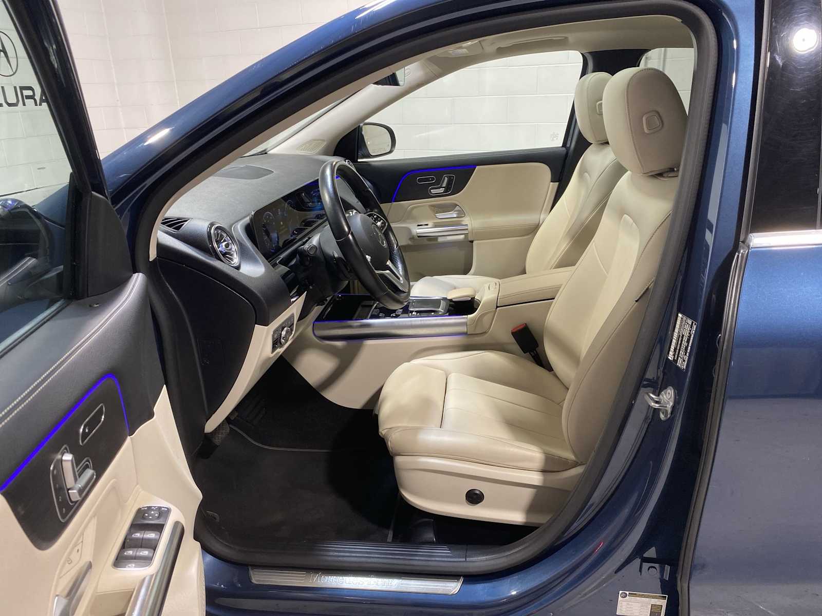 Thumbnail: 2021 Mercedes-Benz GLA - 2