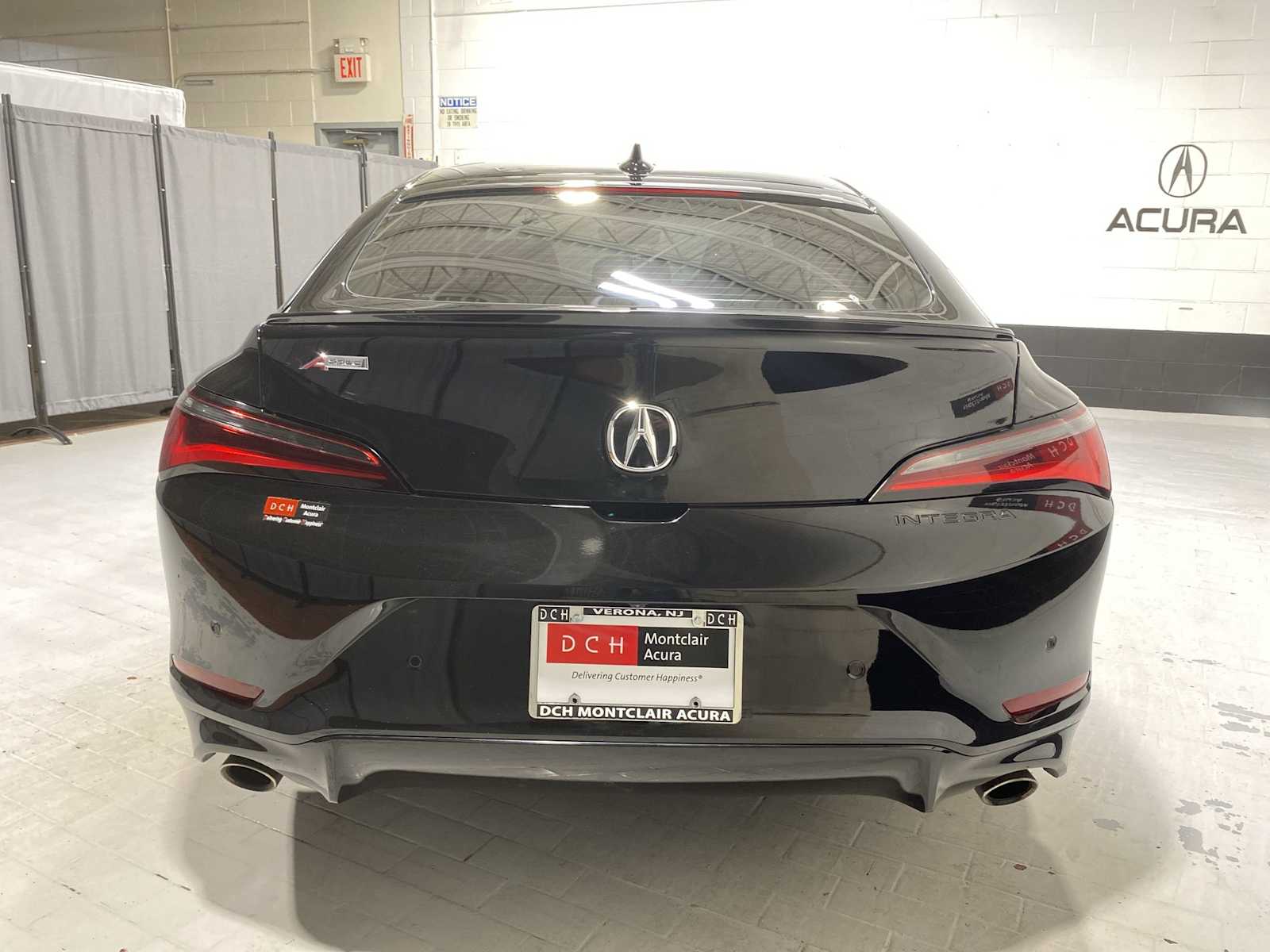 Thumbnail: 2023 Acura Integra - 5