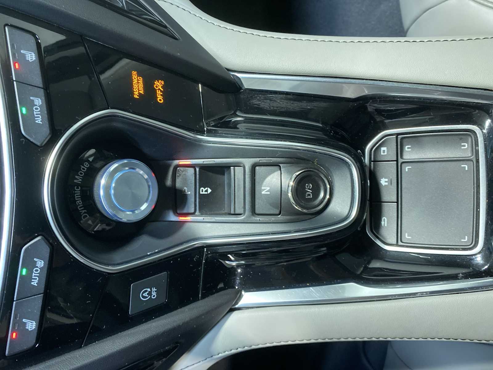 Thumbnail: 2019 Acura RDX - 17