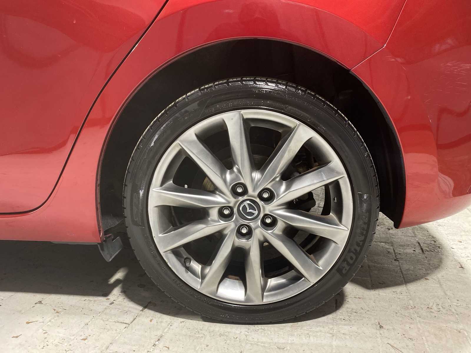 Thumbnail: 2018 Mazda Mazda3 - 8