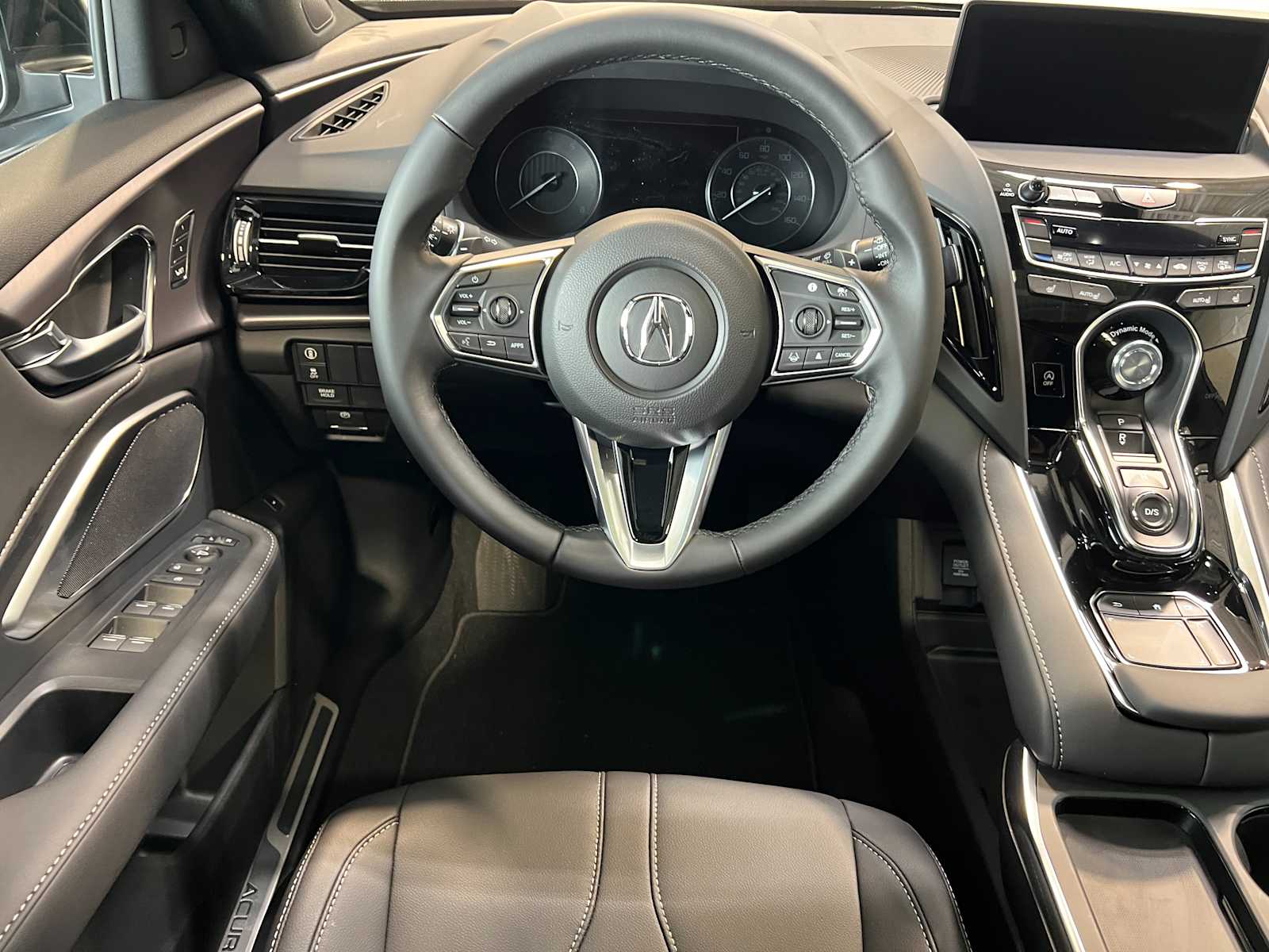 Thumbnail: 2026 Acura RDX - 15