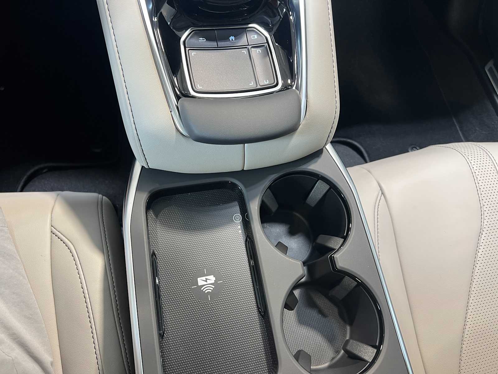 Thumbnail: 2026 Acura RDX - 27