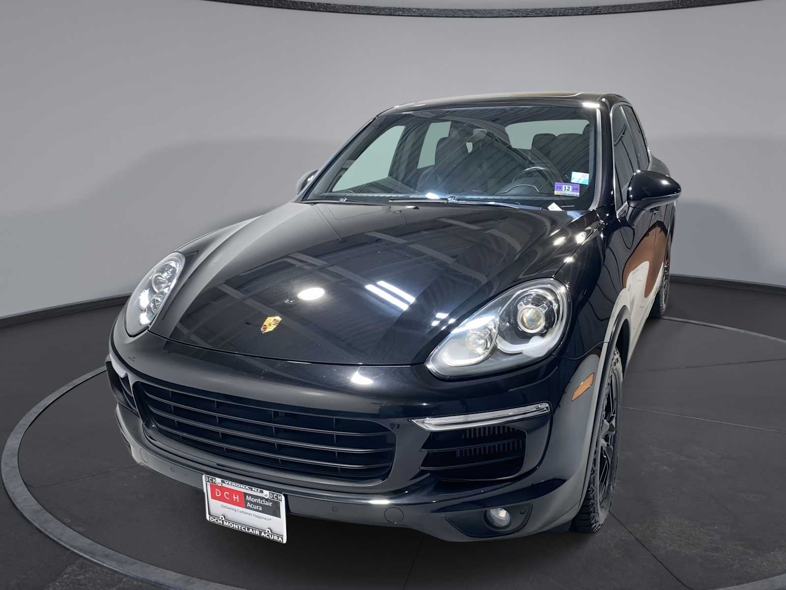 Thumbnail: 2017 Porsche Cayenne - 1