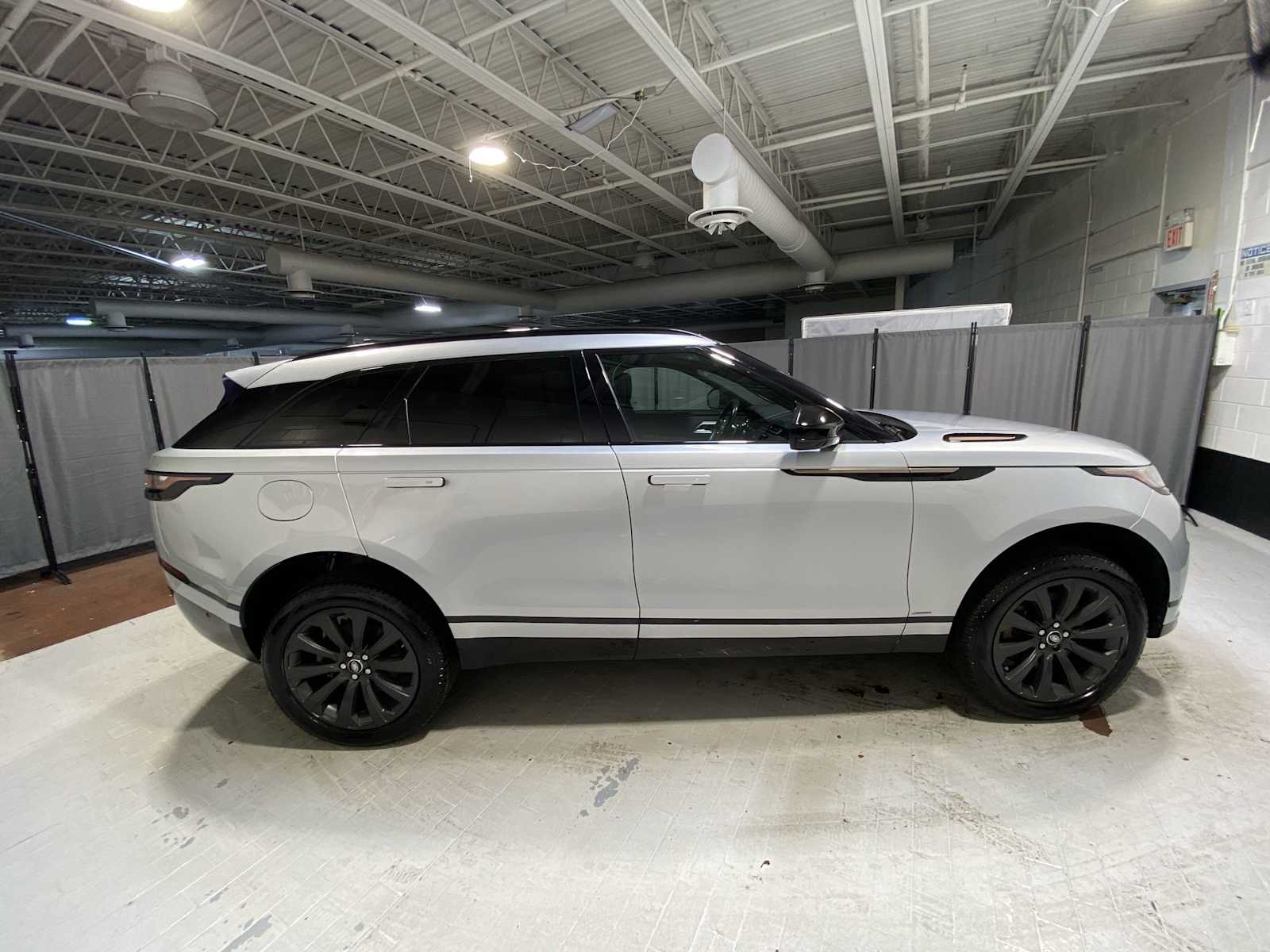 Thumbnail: 2019 Land Rover Range Rover Velar - 27