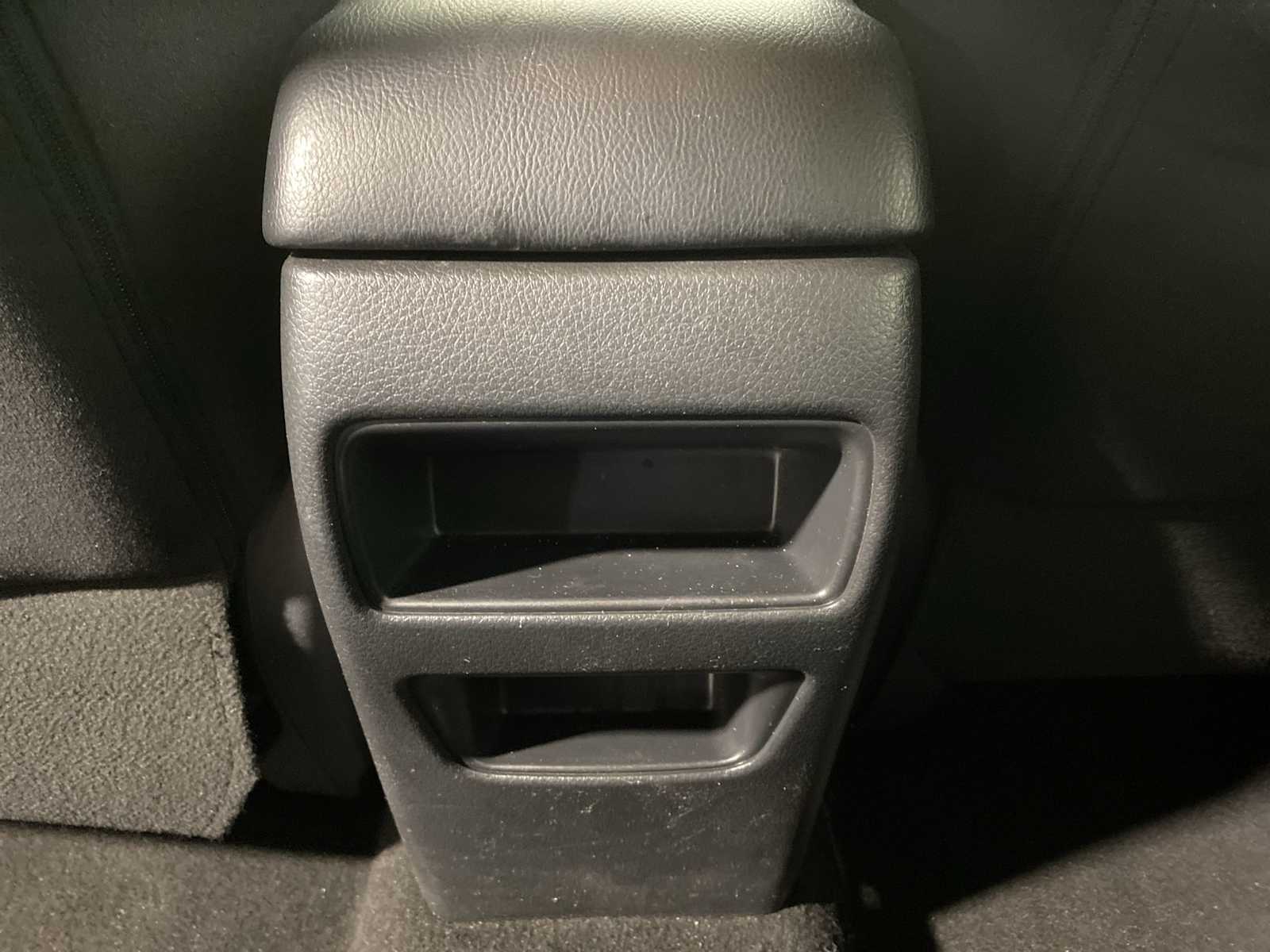 Thumbnail: 2013 Nissan Sentra - 25