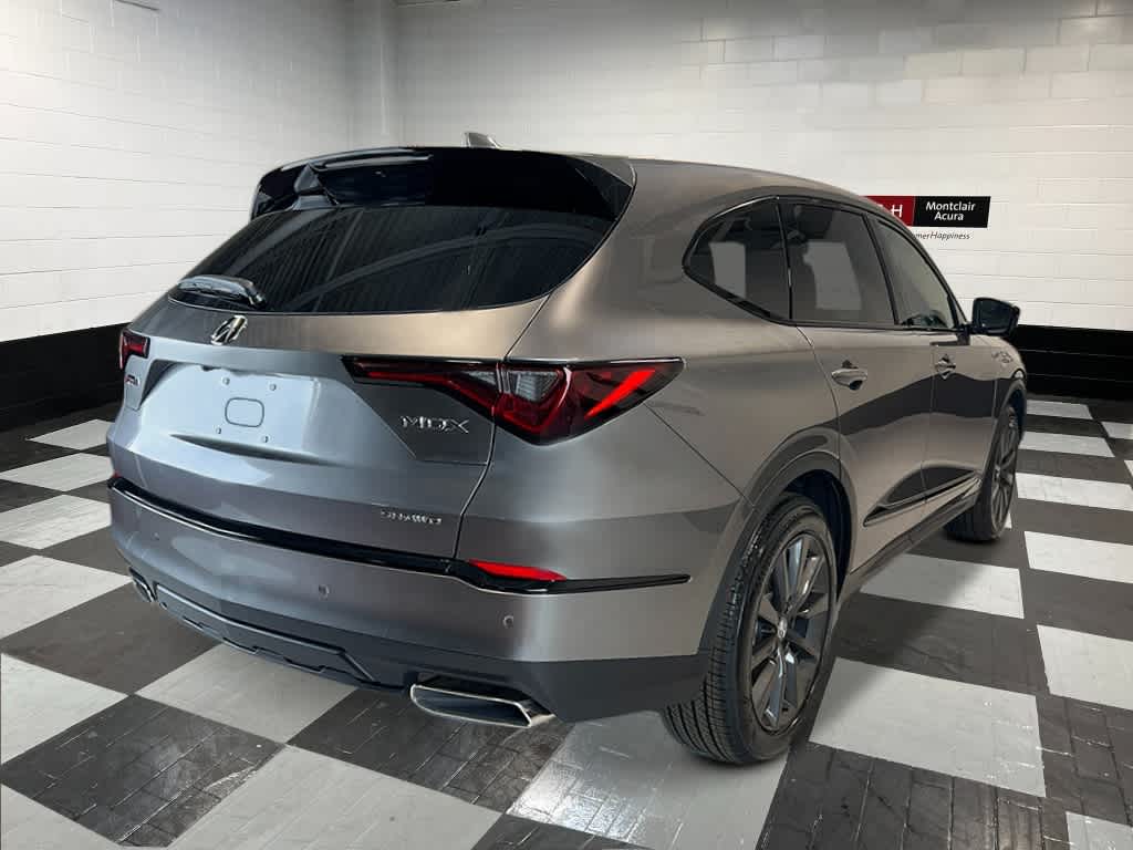 Thumbnail: 2026 Acura MDX - 5