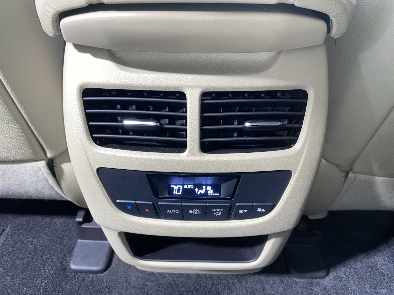 Thumbnail: 2015 Acura MDX - 25