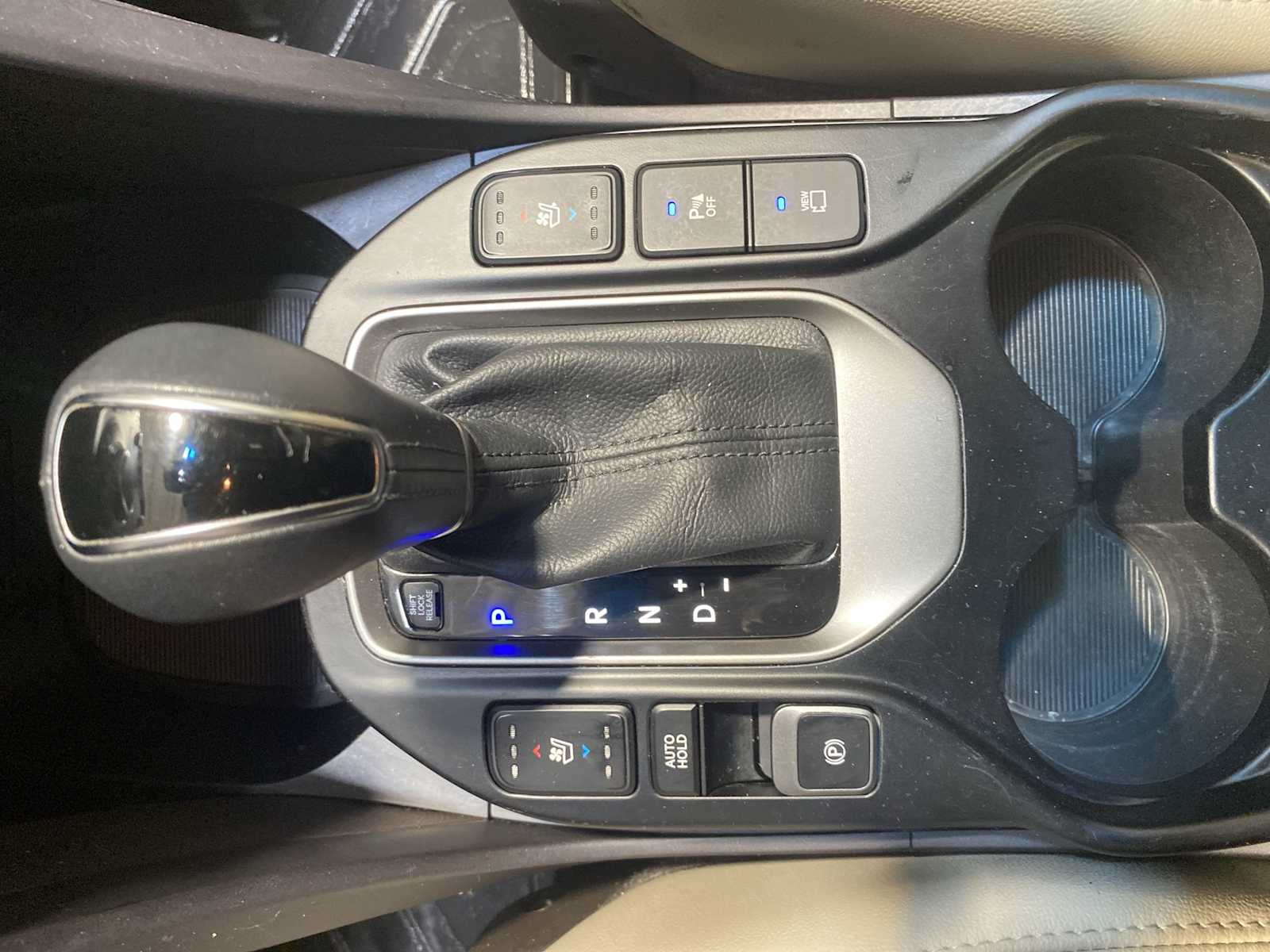 Thumbnail: 2017 Hyundai Santa Fe - 17