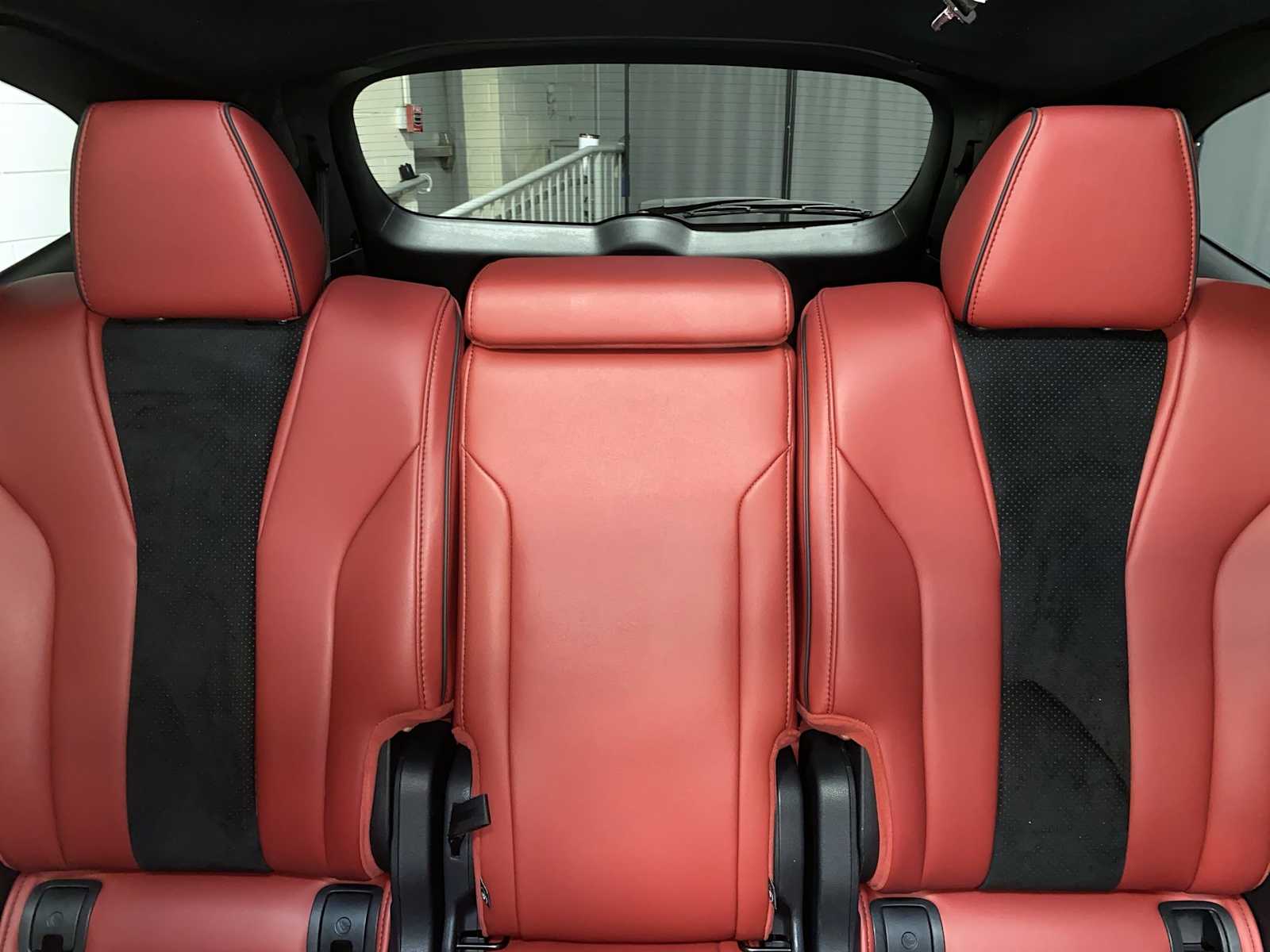 Thumbnail: 2023 Acura MDX - 22