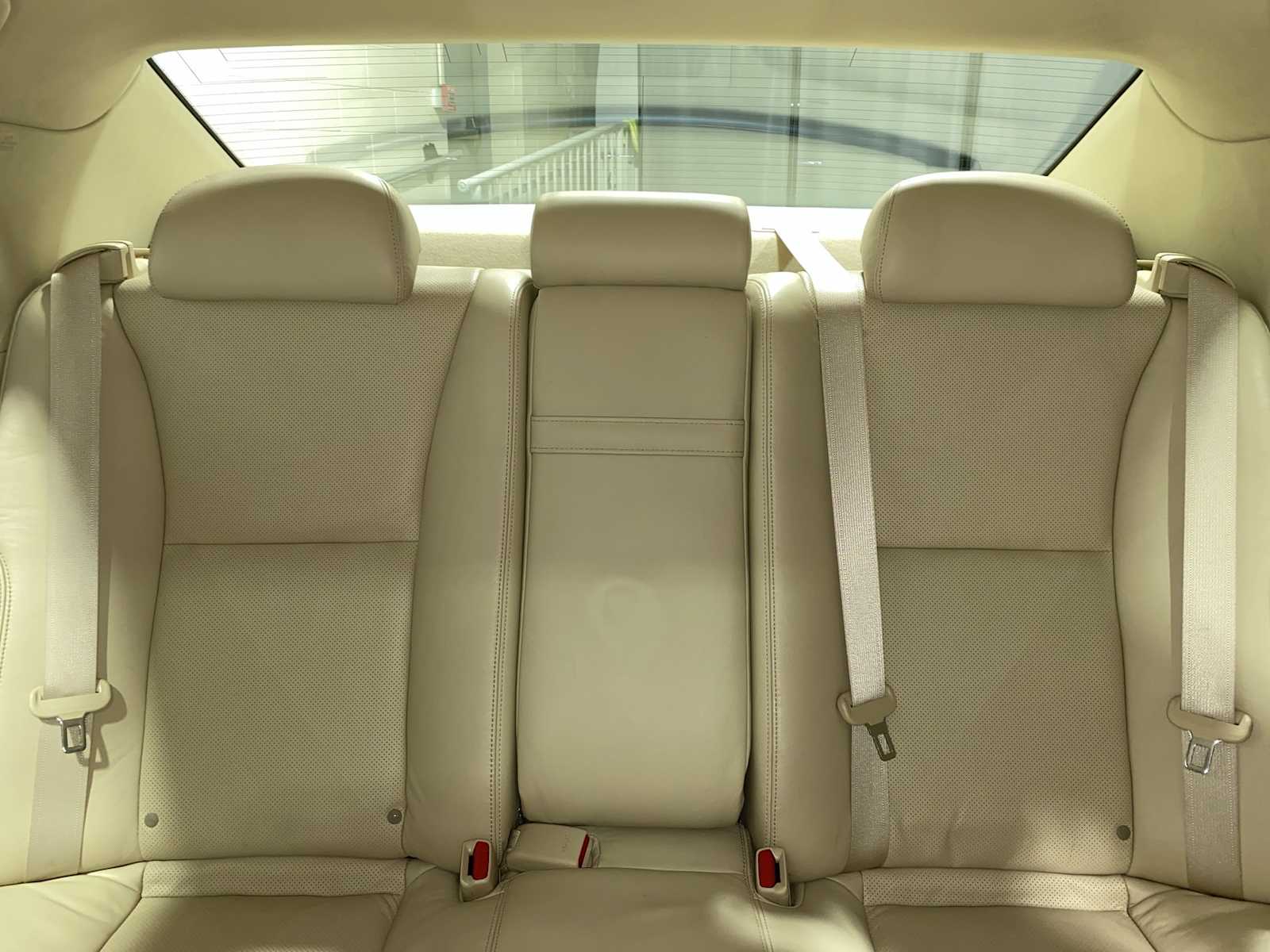 Thumbnail: 2012 Lexus LS - 22