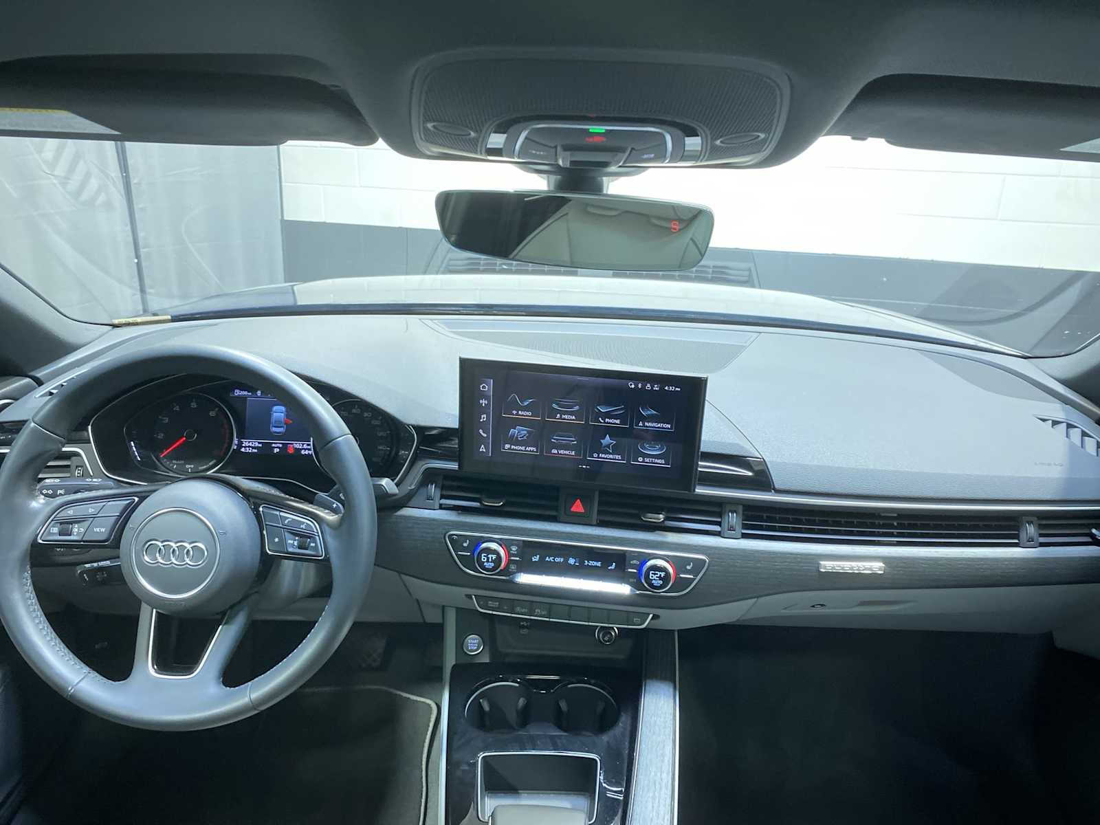 Thumbnail: 2020 Audi A4 - 10
