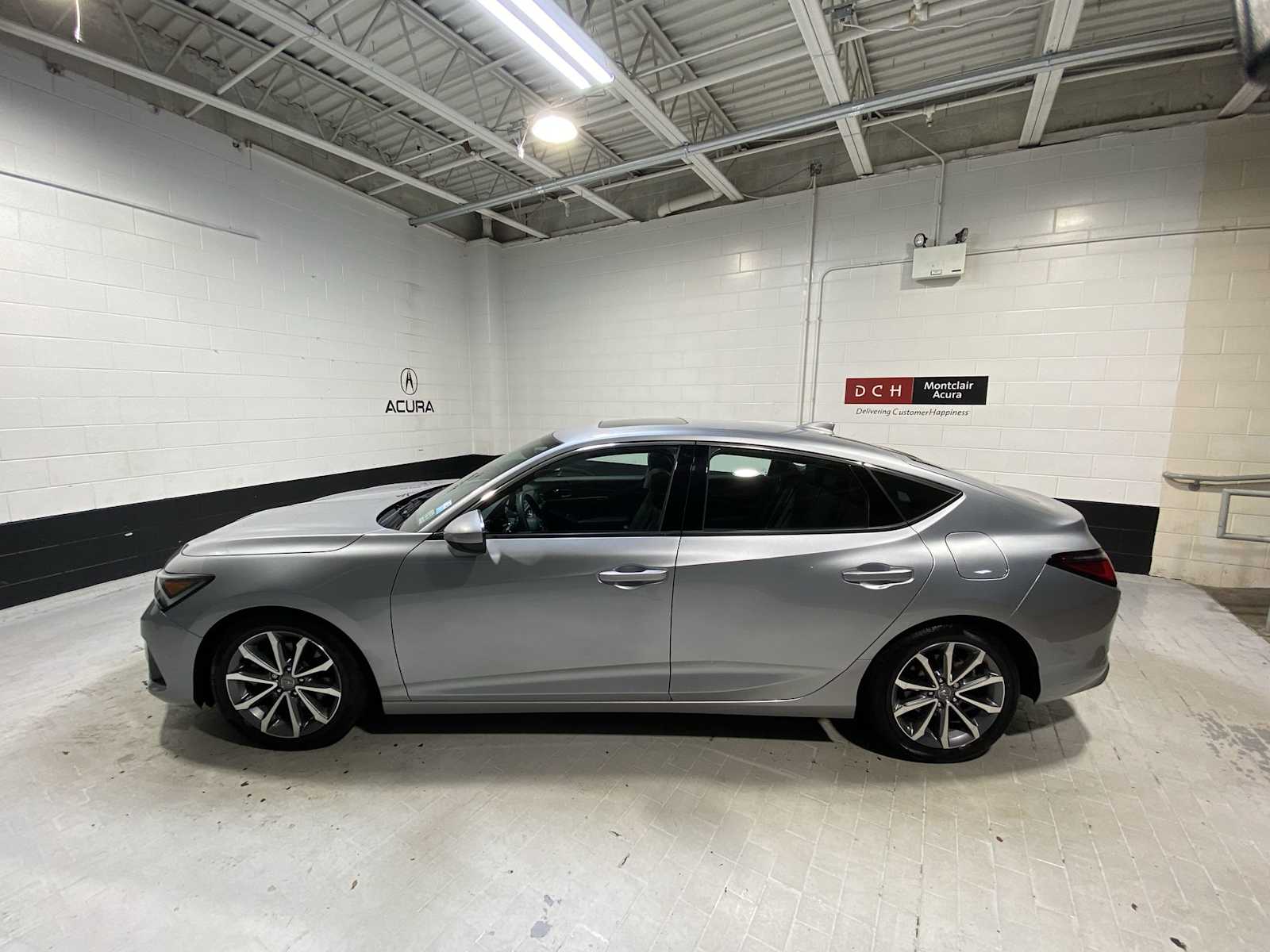Thumbnail: 2023 Acura Integra - 3