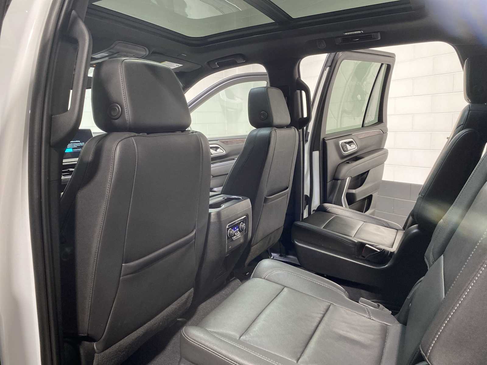 Thumbnail: 2023 Chevrolet Tahoe - 12