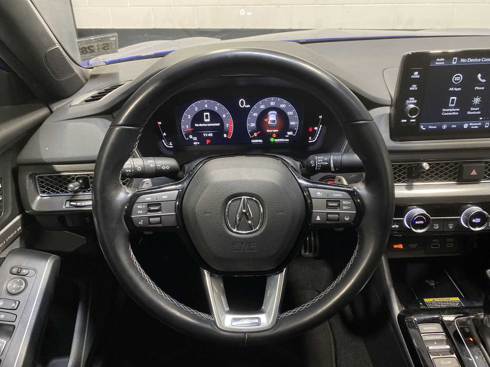 Thumbnail: 2023 Acura Integra - 15