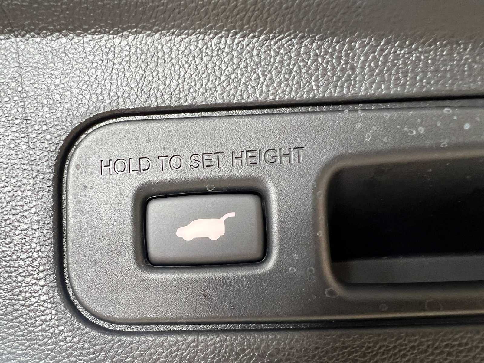 Thumbnail: 2026 Acura MDX - 28