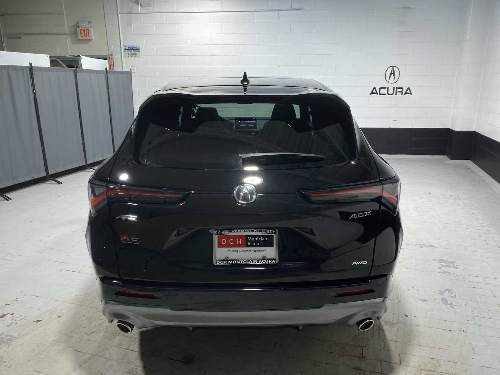 Thumbnail: 2025 Acura ADX - 5