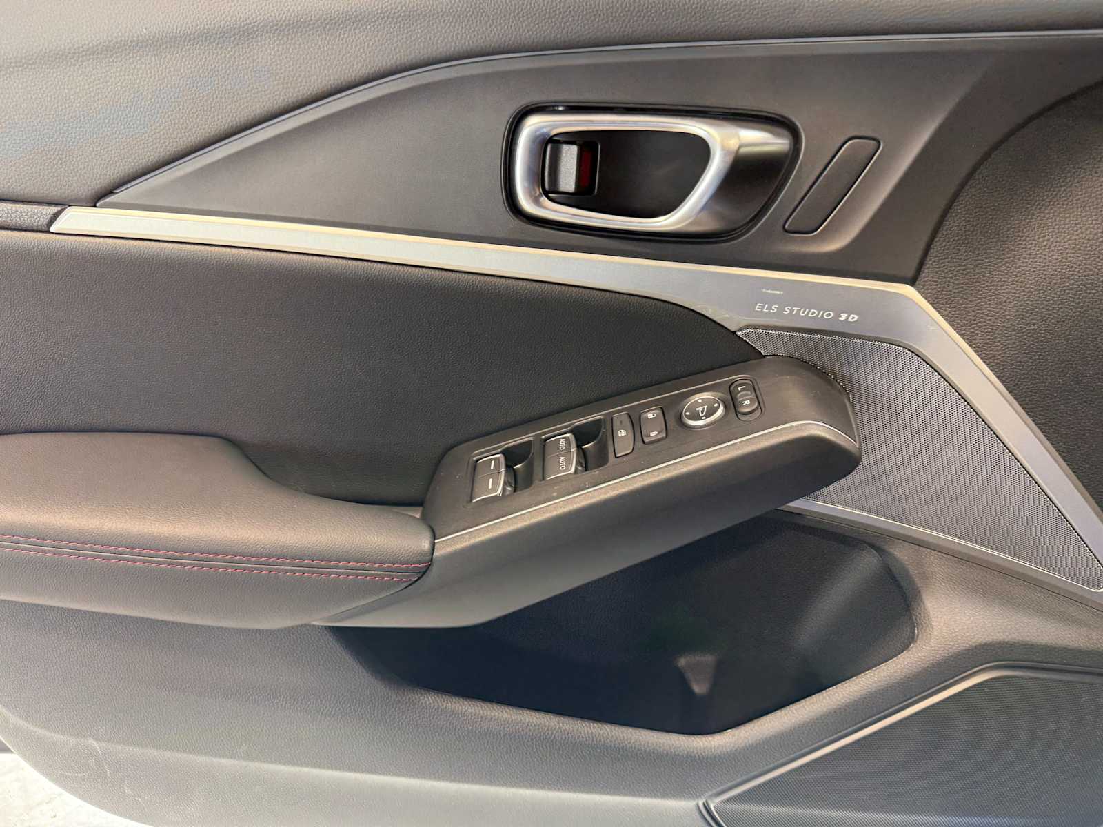 Thumbnail: 2026 Acura Integra - 24