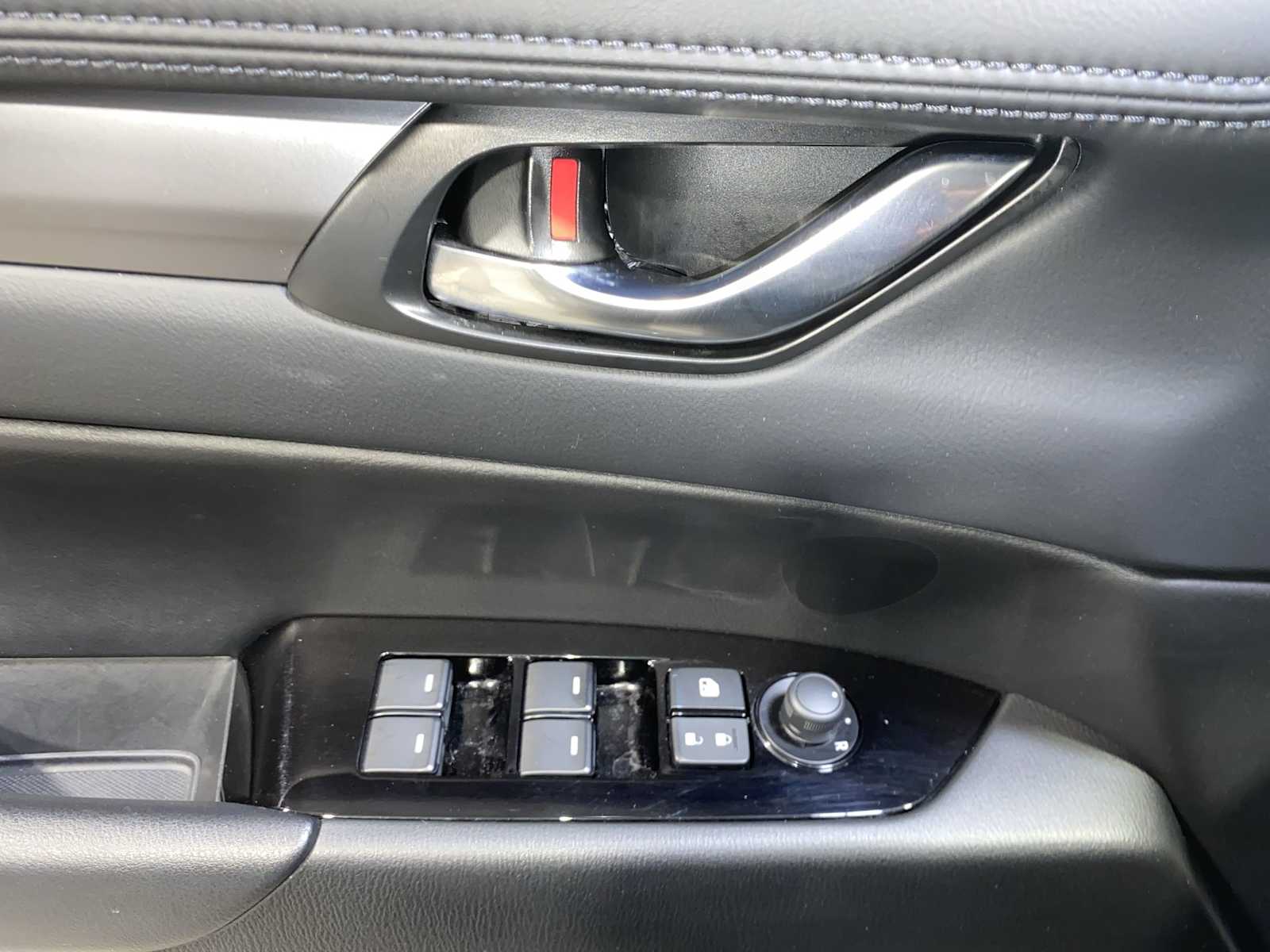 Thumbnail: 2025 Mazda CX-5 - 23