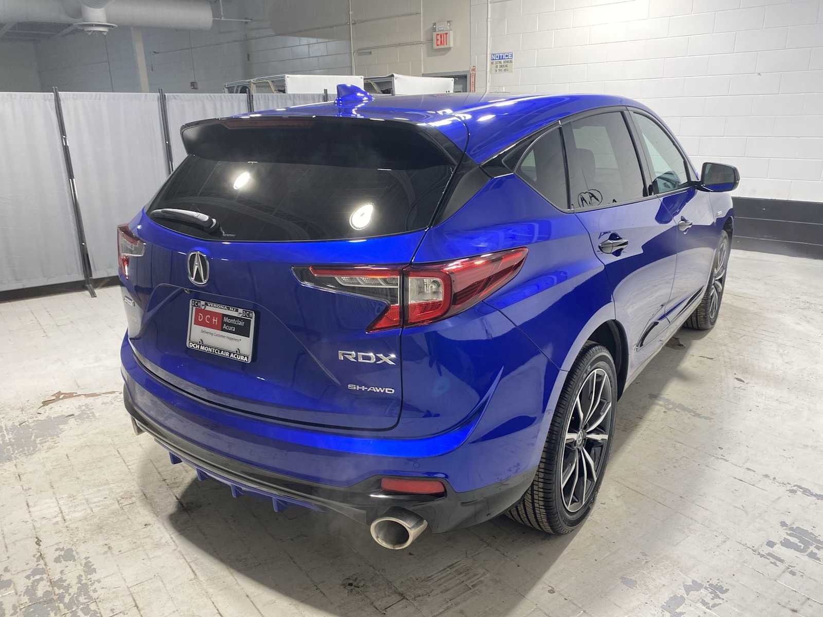 Thumbnail: 2025 Acura RDX - 26