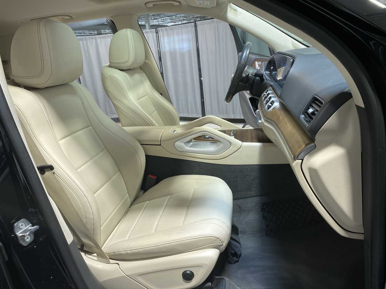 Thumbnail: 2020 Mercedes-Benz GLE - 14