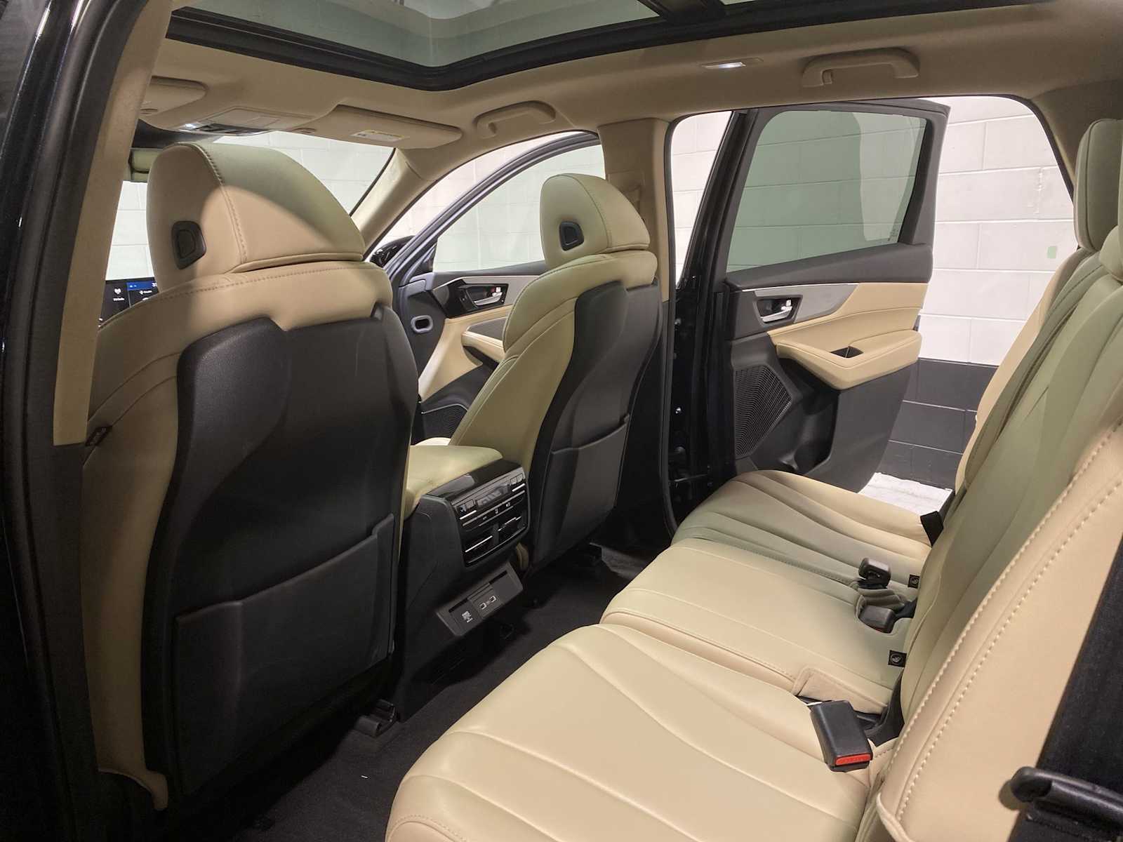 Thumbnail: 2023 Acura MDX - 12