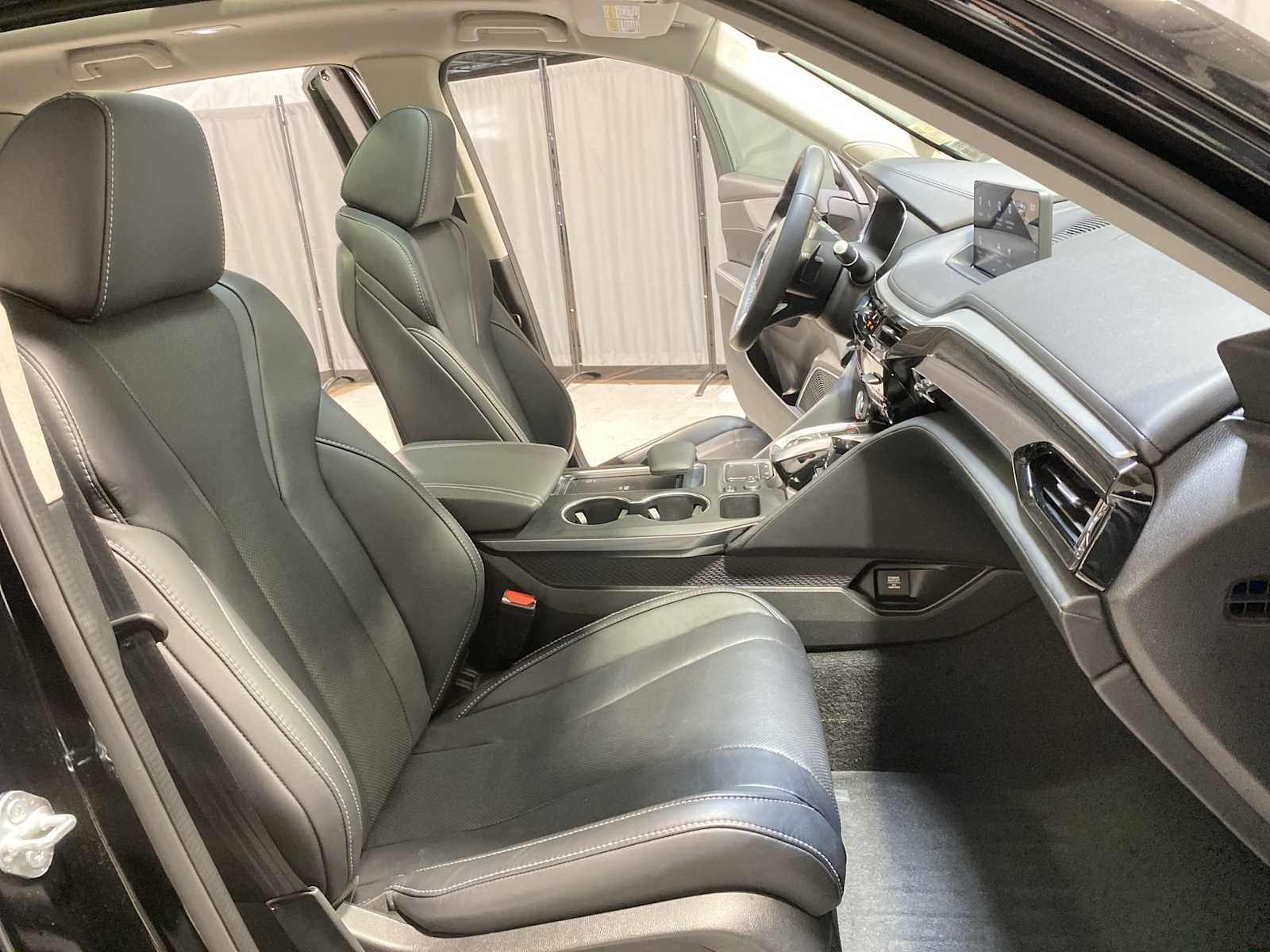 Thumbnail: 2023 Acura MDX - 14