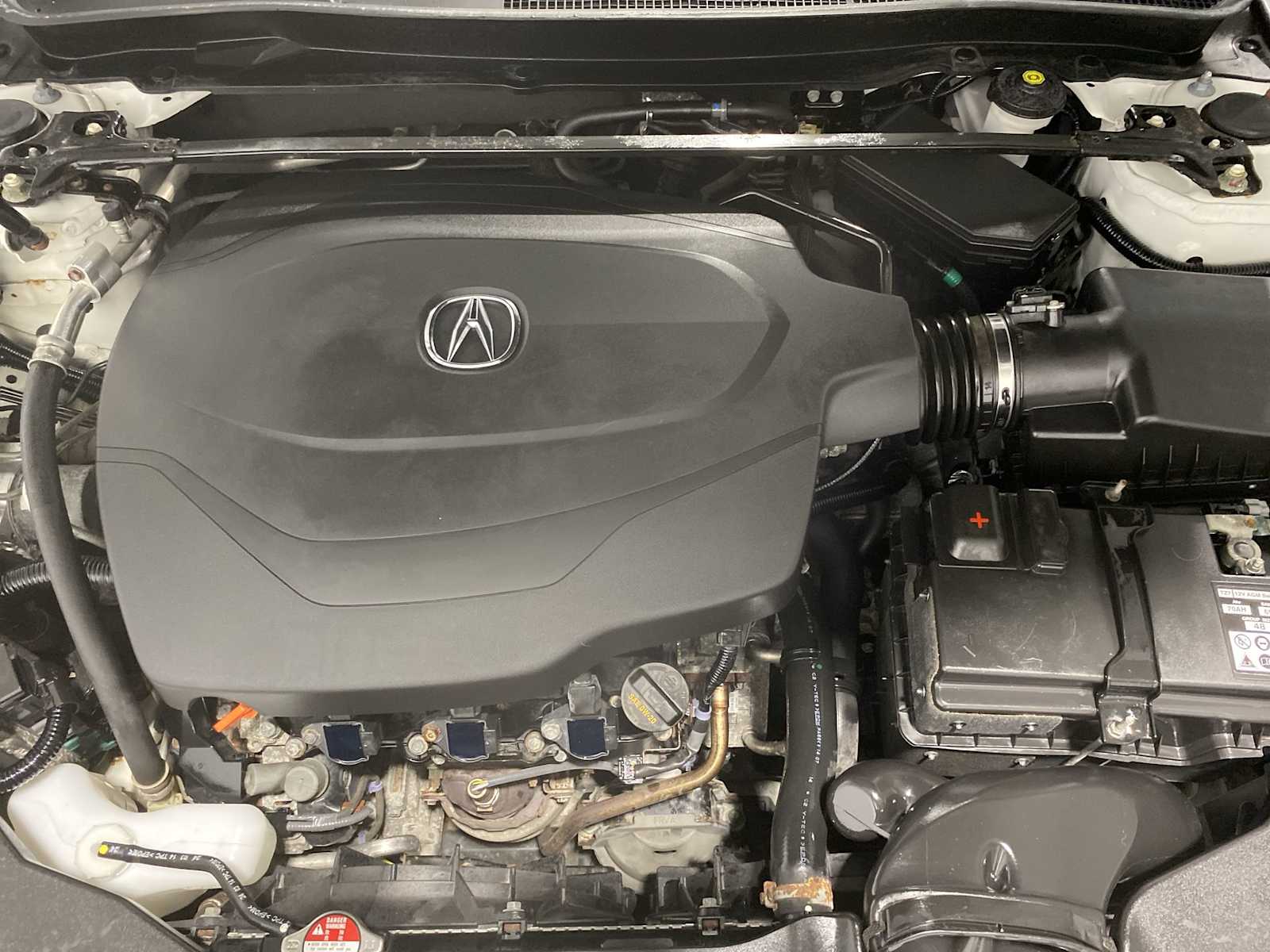 Thumbnail: 2015 Acura TLX - 9