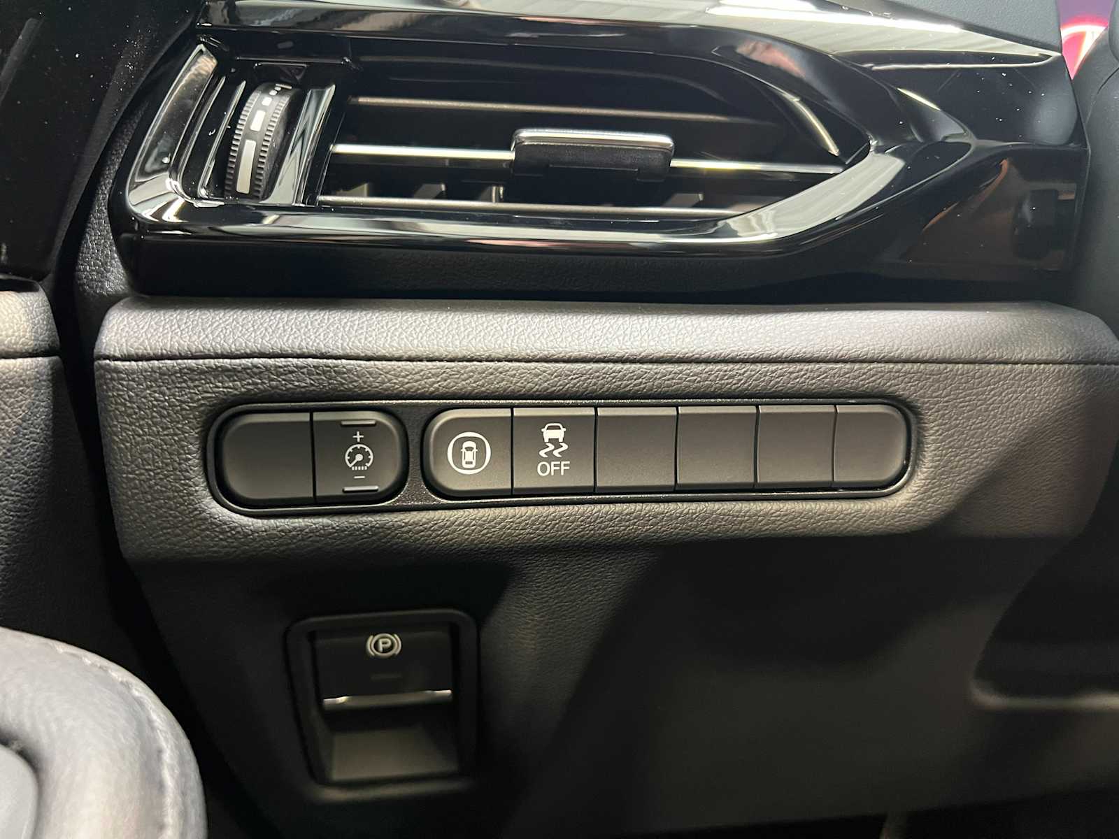 Thumbnail: 2026 Acura MDX - 23