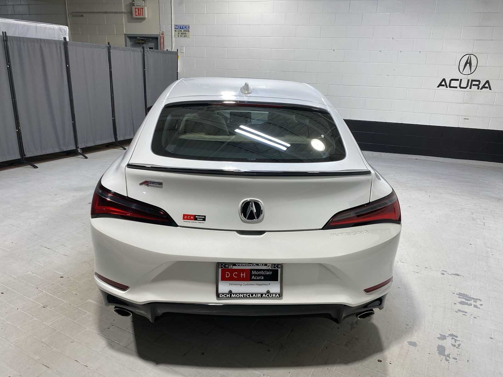 Thumbnail: 2023 Acura Integra - 5