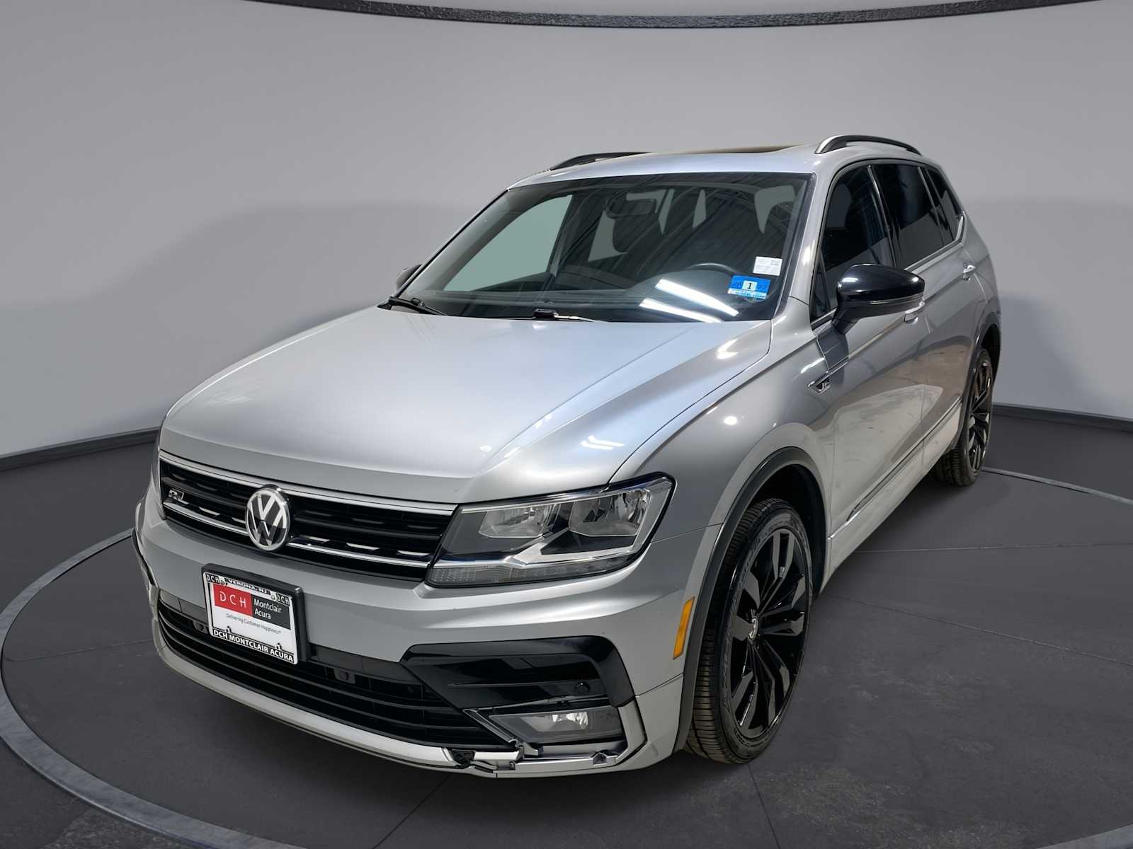 Thumbnail: 2020 Volkswagen Tiguan - 1