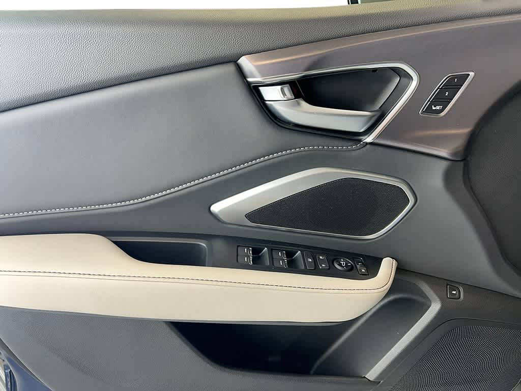 Thumbnail: 2026 Acura RDX - 19