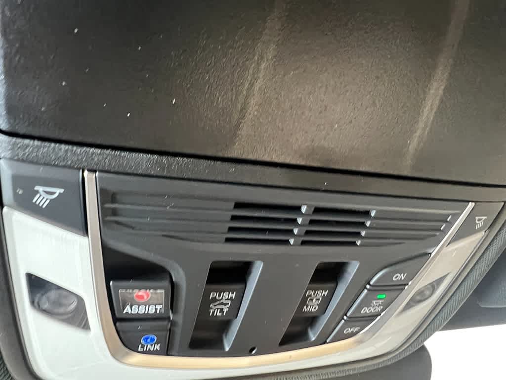 2025 Acura RDX Advance 25