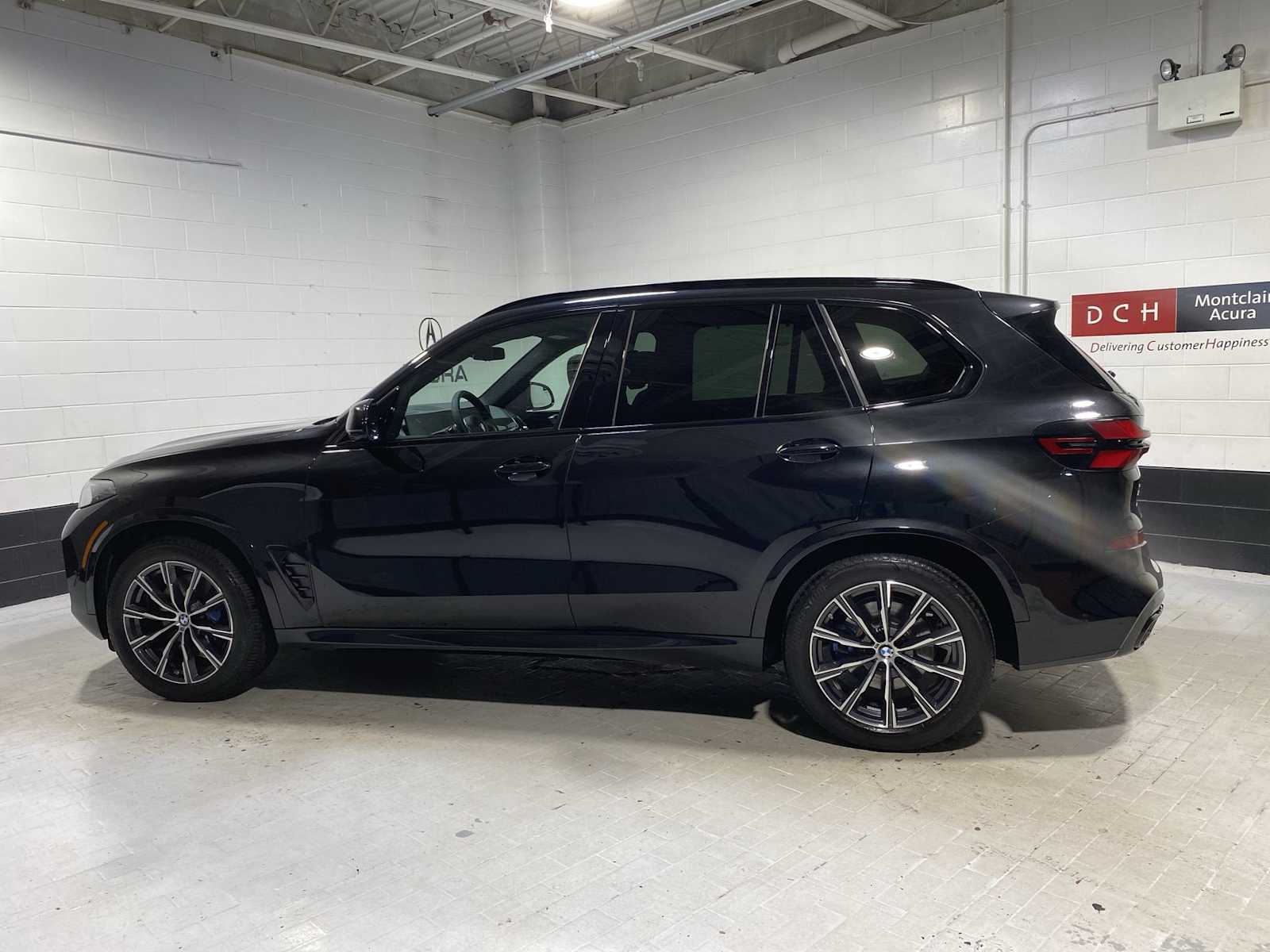 Thumbnail: 2025 BMW X5 - 3