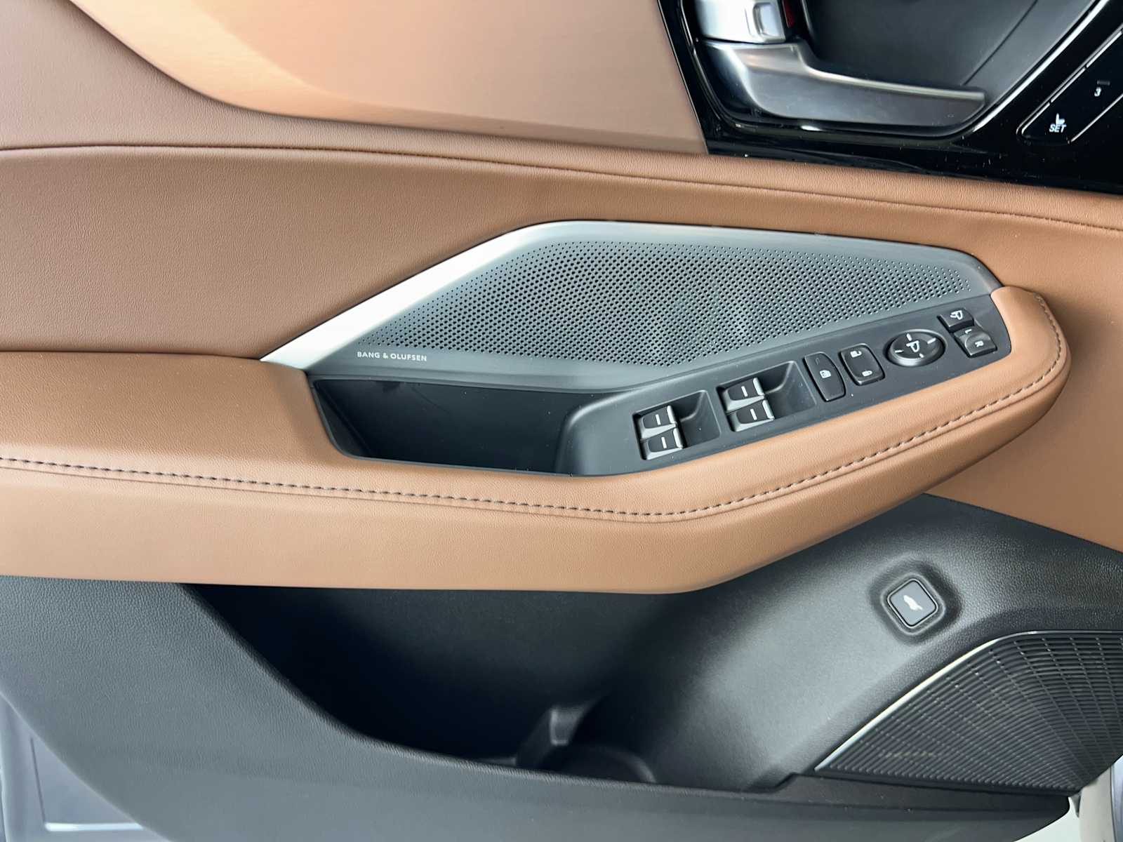 Thumbnail: 2026 Acura MDX - 22