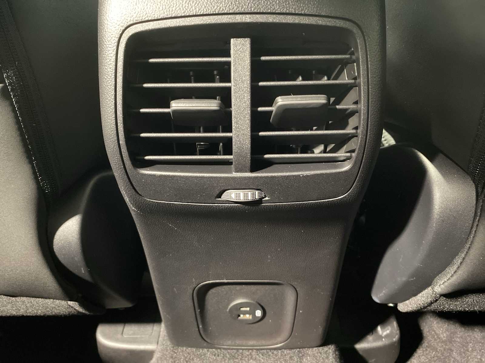 Thumbnail: 2022 Ford Bronco Sport - 25