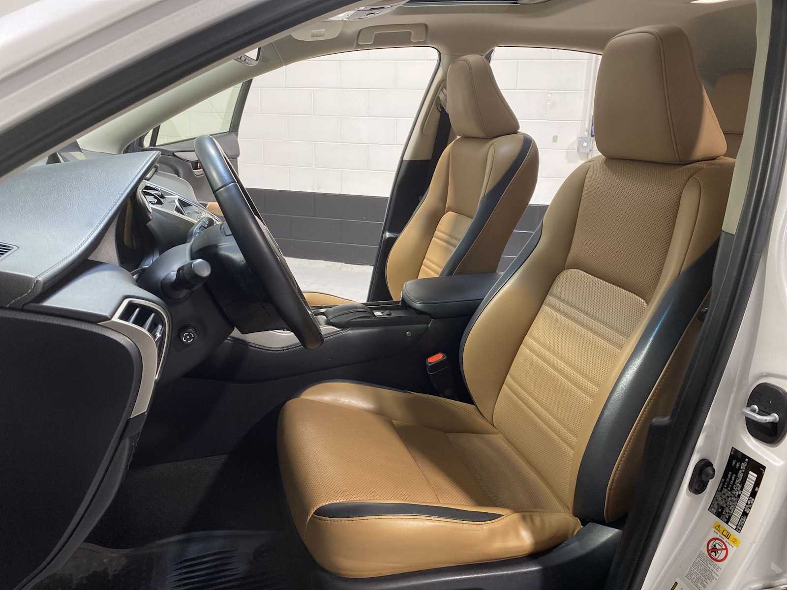 Thumbnail: 2016 Lexus NX - 11