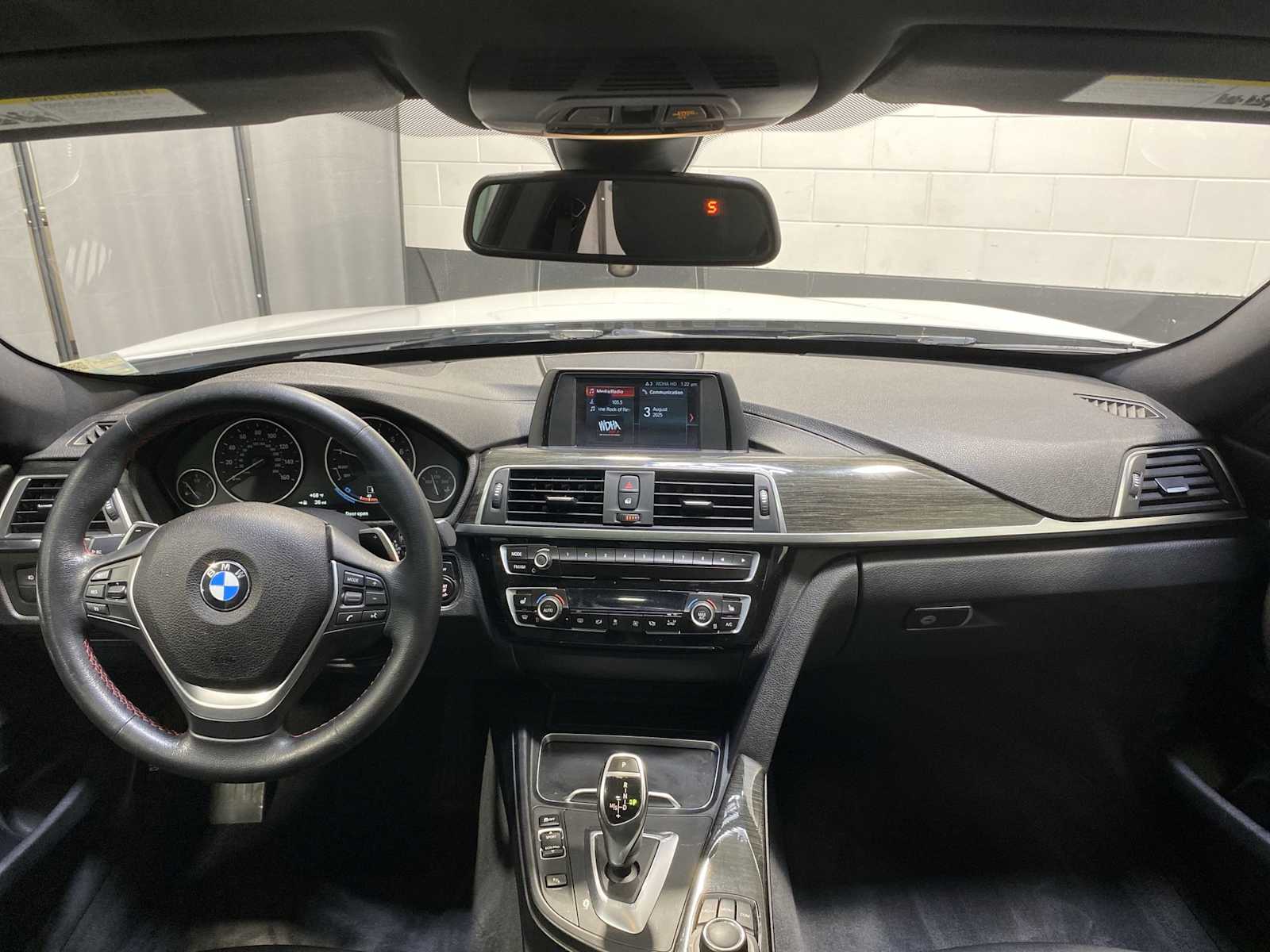 Thumbnail: 2019 BMW 3 Series - 9