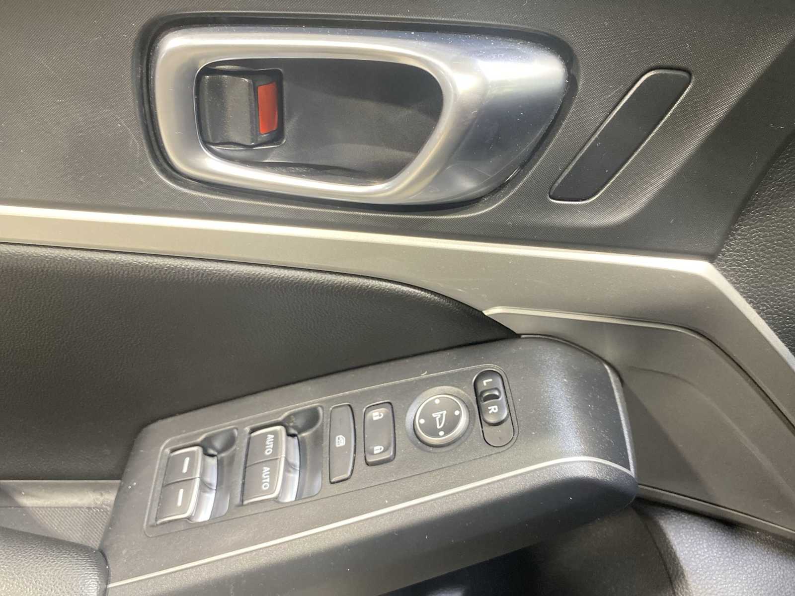 Thumbnail: 2023 Acura Integra - 23