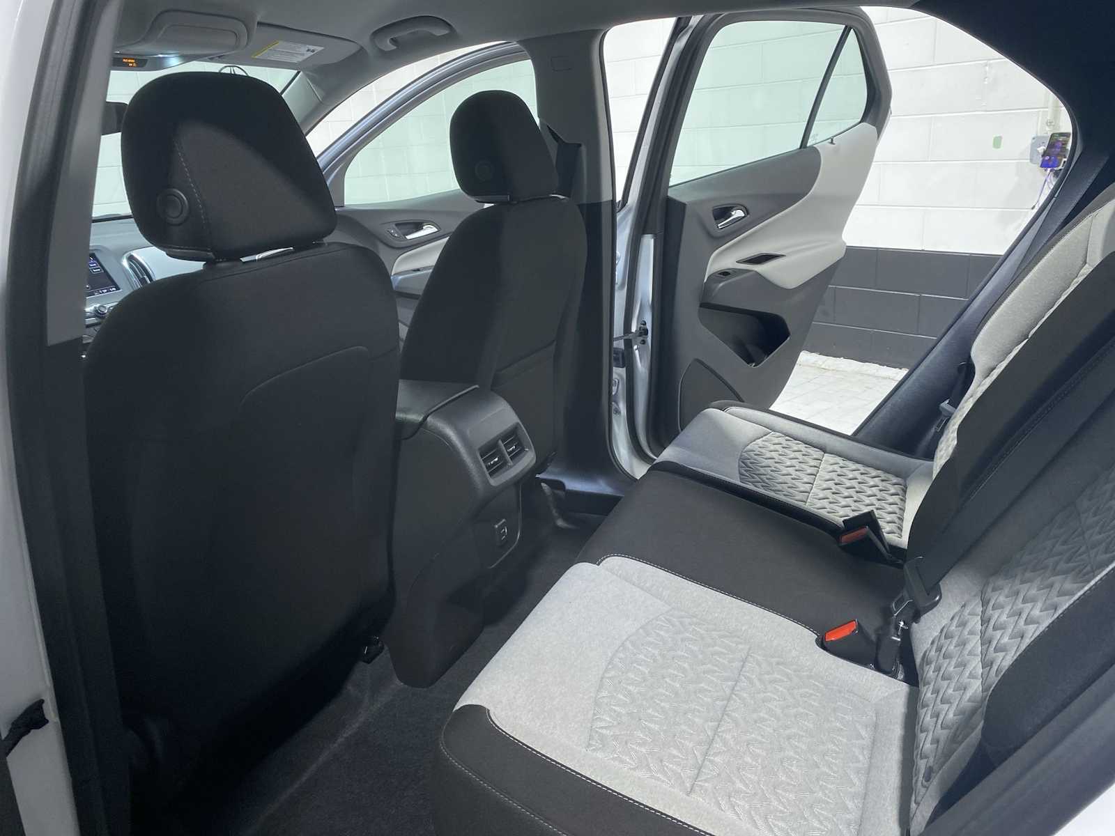 Thumbnail: 2024 Chevrolet Equinox - 12