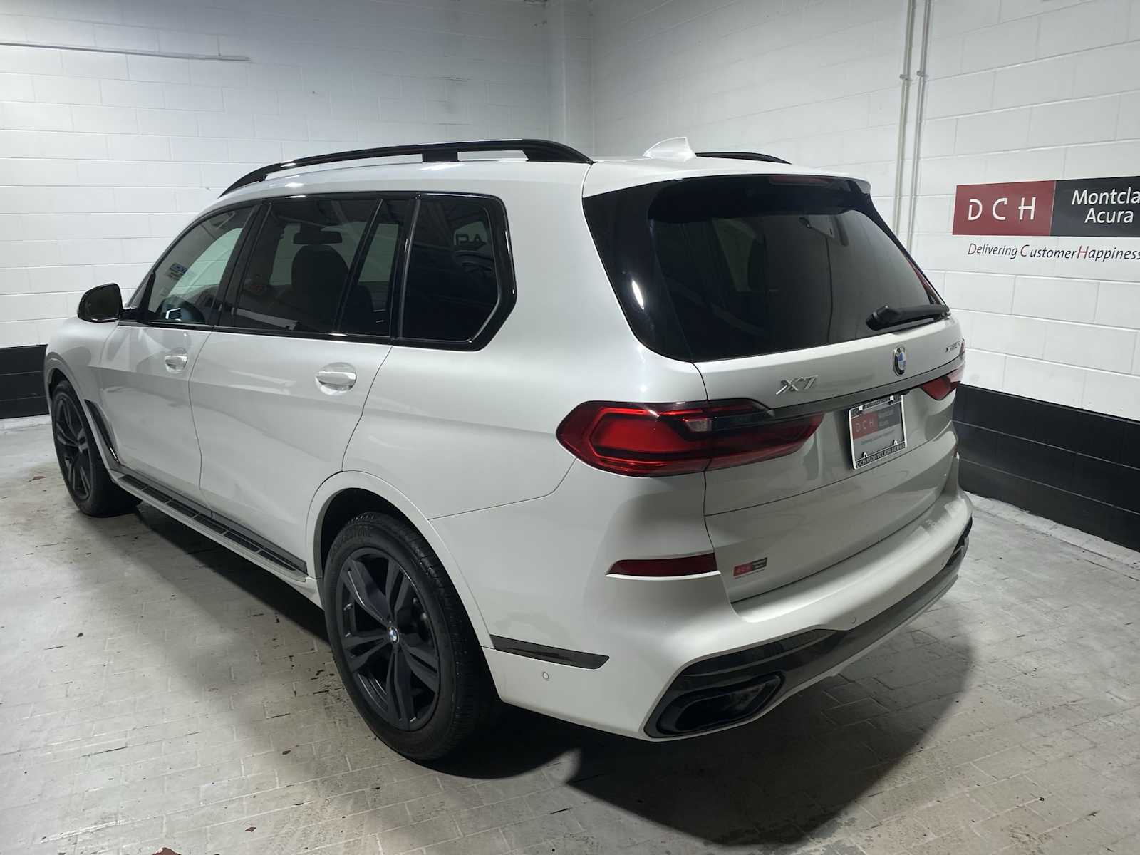 Thumbnail: 2021 BMW X7 - 4
