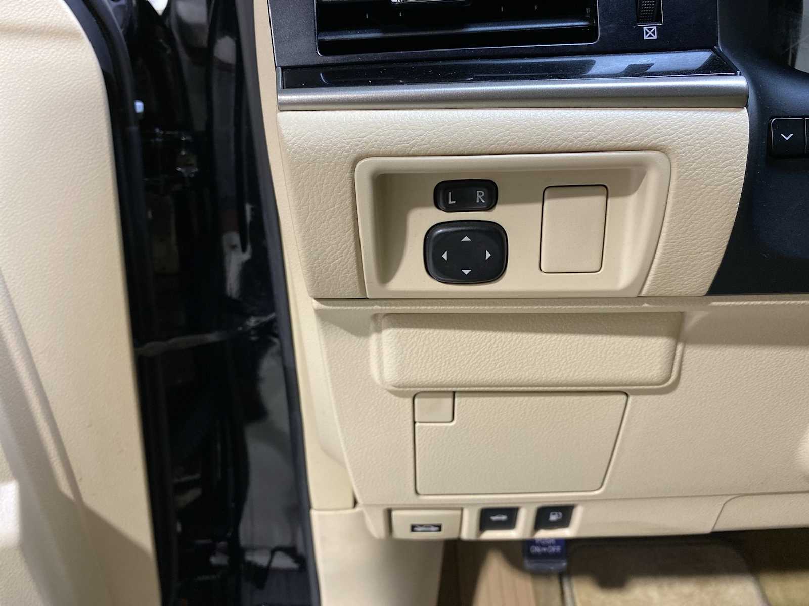 2014 Lexus ES 350 24